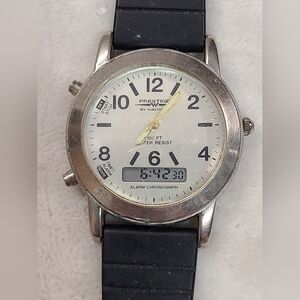 Prestige By Waltham Men's Silver Tone Analog Digital Watch W1077